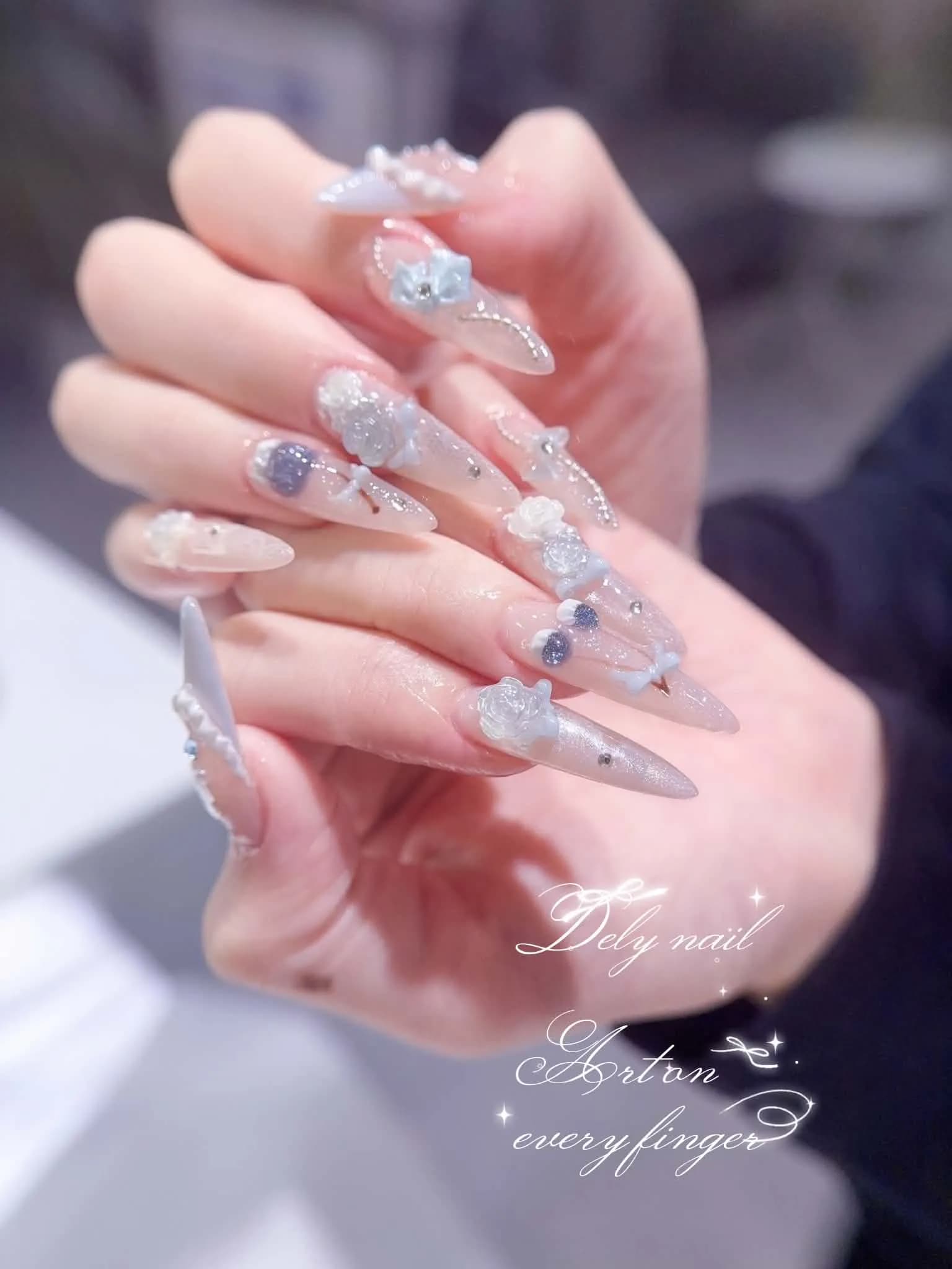 デリーネイル